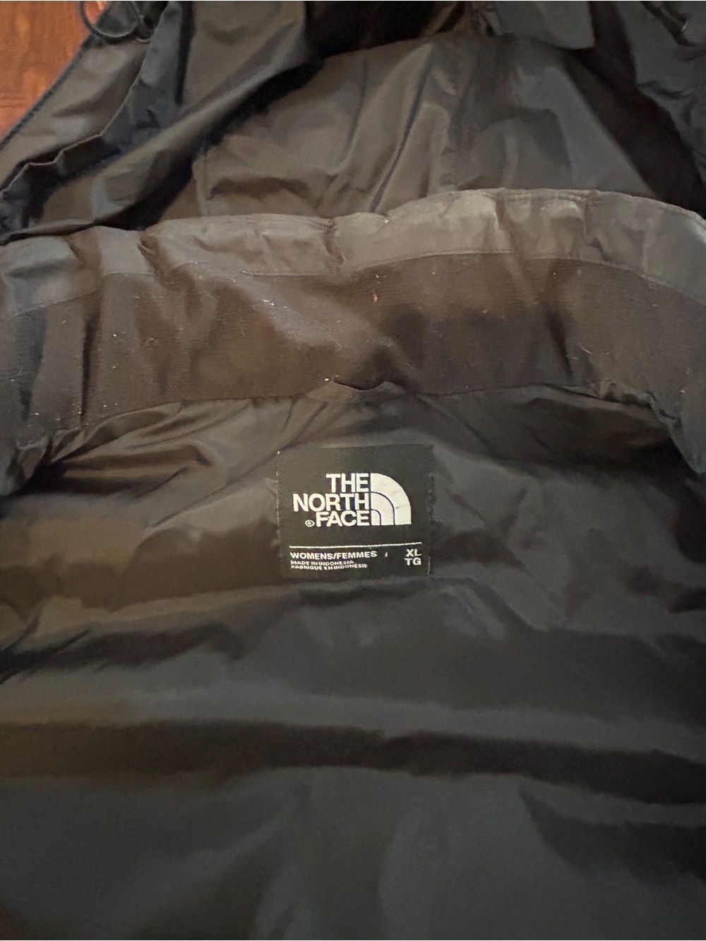 The North Face 550 Black Puffer Hooded Vest - Size XL - Good Condition - Picture 5 of 12